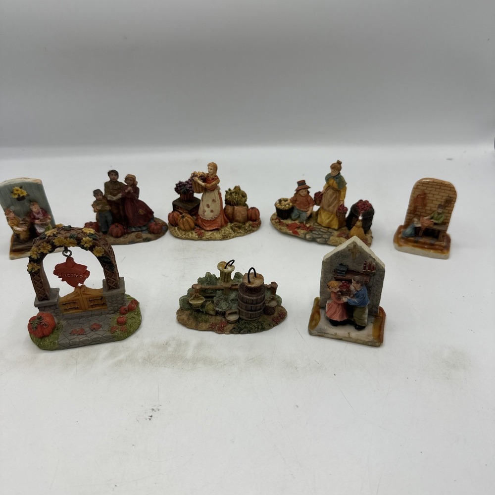 Thanksgiving Figurines Resin Hand Painted Country Style 7 Piece Set
